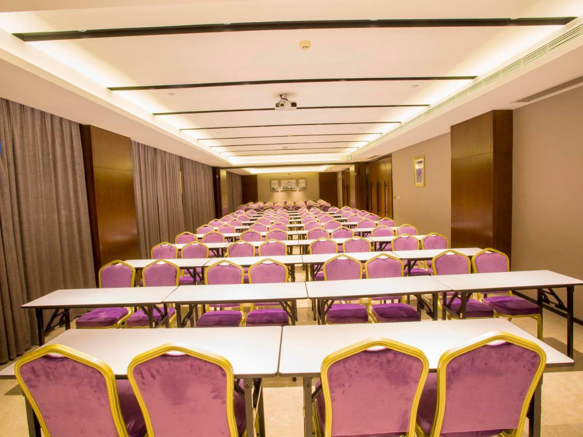 Borrman Hotel Nanning Railway Station Branch Ngoại thất bức ảnh
